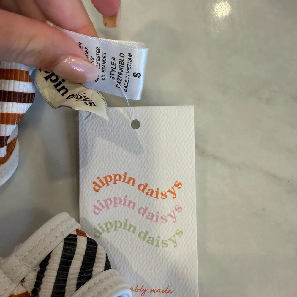 Dippin Daisys bikini set in 'Cola' size S - Picture 4 of 5